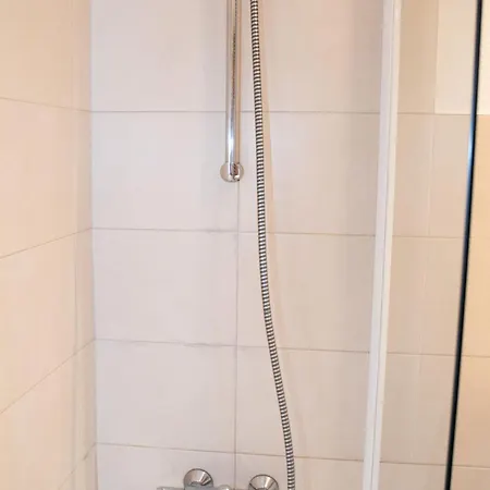 Apartment 3 Aux Gets Avec Balcon Expose Sud, Proche Pistes Et Centre - Fr-1-671-99